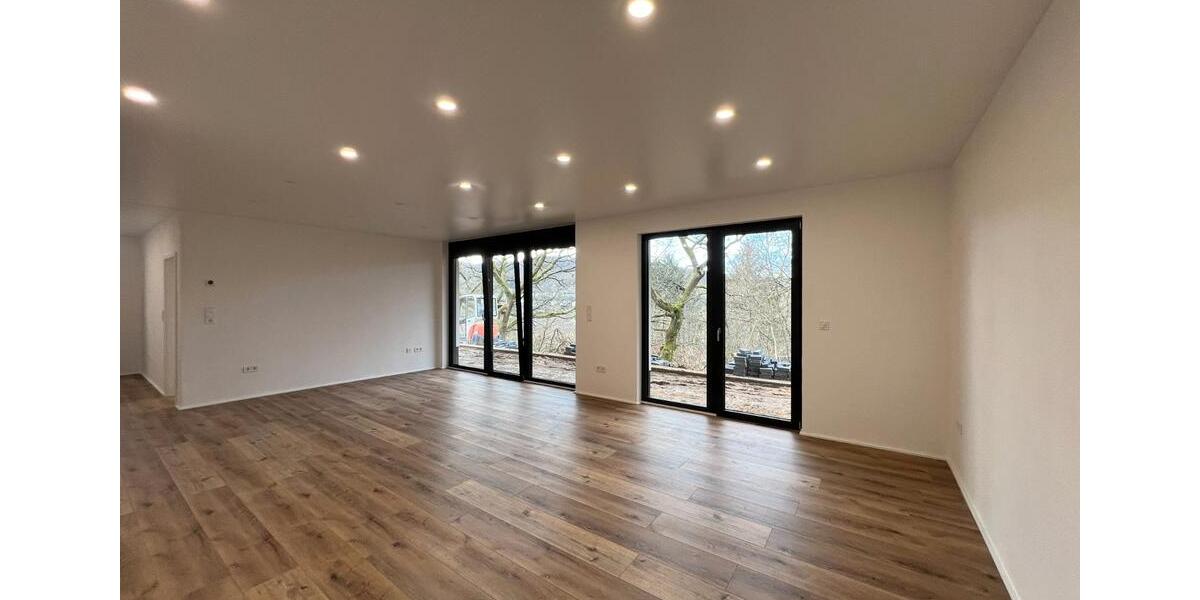 Terrassenwohnung Freudenberg - 3 Zimmer, 105 m&sup2;, 1.000&euro; | Angebot:25974971