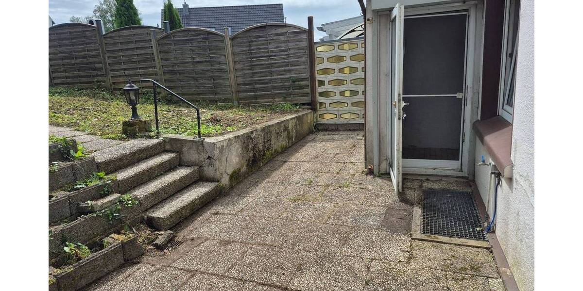 Doppelhaushälfte Lüdenscheid Staberg - 5 Zimmer, 168 m&sup2;, 125.000&euro; | Angebot:26891477