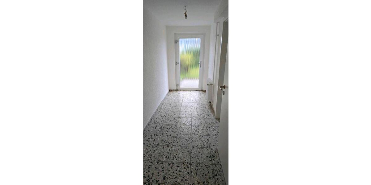 Doppelhaushälfte Lüdenscheid - 5 Zimmer, 135 m&sup2;, 1.479&euro; | Angebot:26234308