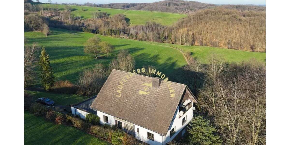 Einfamilienhaus Windeck - 10 Zimmer, 300 m&sup2;, 349.000&euro; | Angebot:26048485