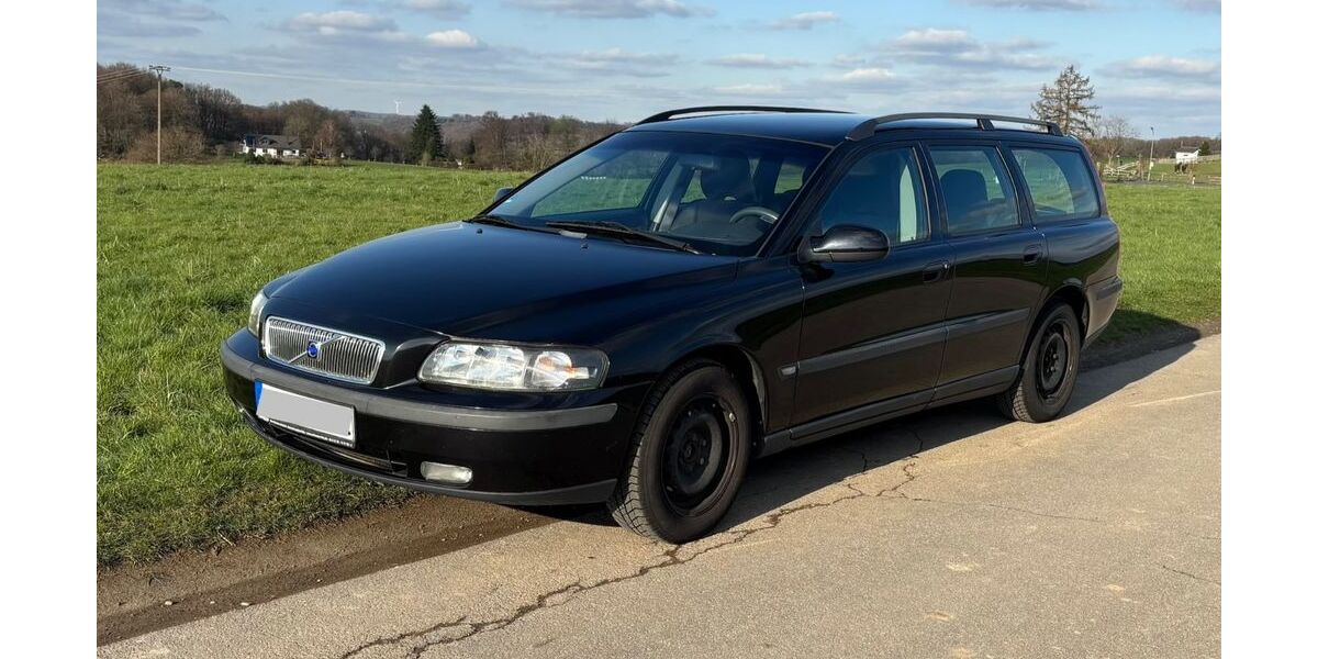 Volvo V70 328.618 km 2.500 &euro; Kürten 51515