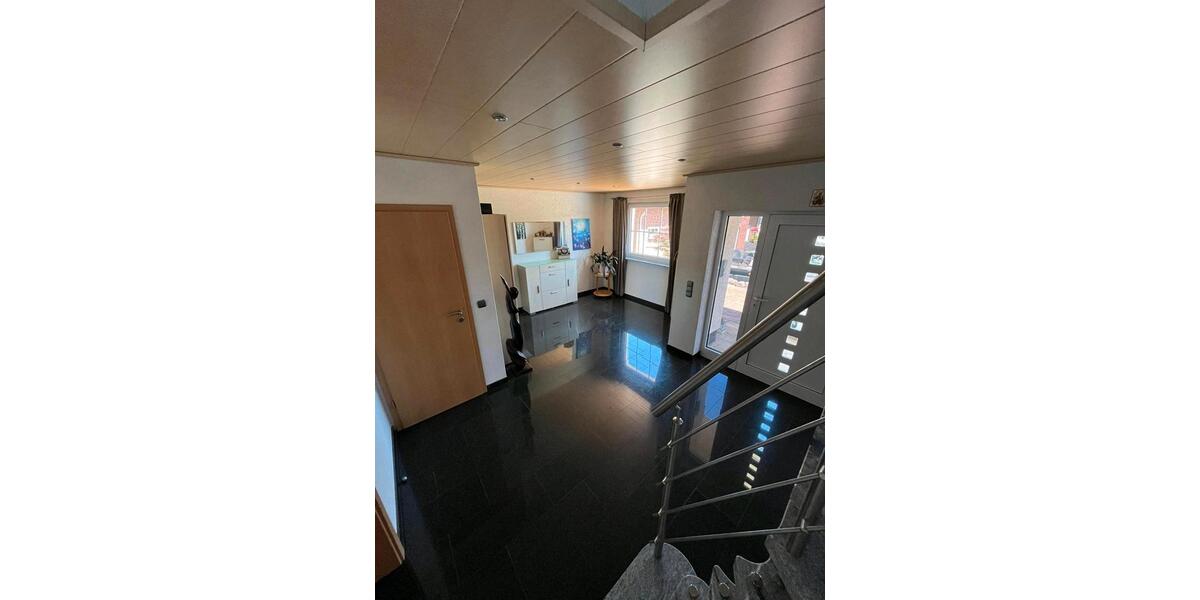 Einfamilienhaus Katzwinkel (Sieg) - 6 Zimmer, 230 m&sup2;, 480.000&euro; | Angebot:26133764