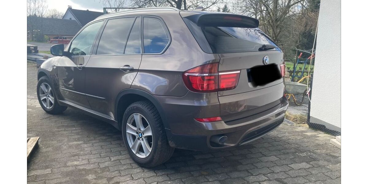 BMW X5 215.200 km 10.500 &euro; Ruppichteroth 53809
