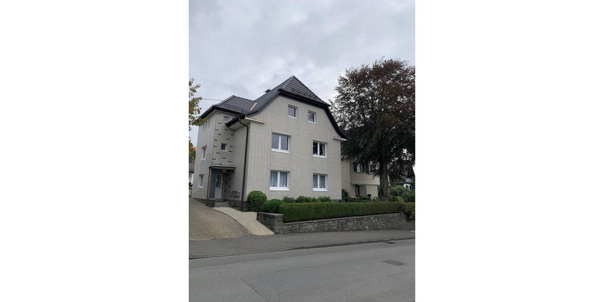 Etagenwohnung Gummersbach - 4 Zimmer, 107 m&sup2;, 250.500&euro; | Angebot:25992797