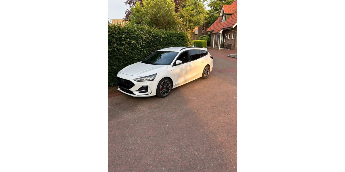 Ford Focus 76.000 km 18.500 &euro; Gummersbach 51643