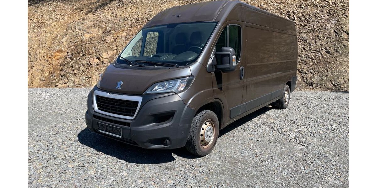 Peugeot Boxer 199.000 km 8.999 &euro; Gummersbach 51645