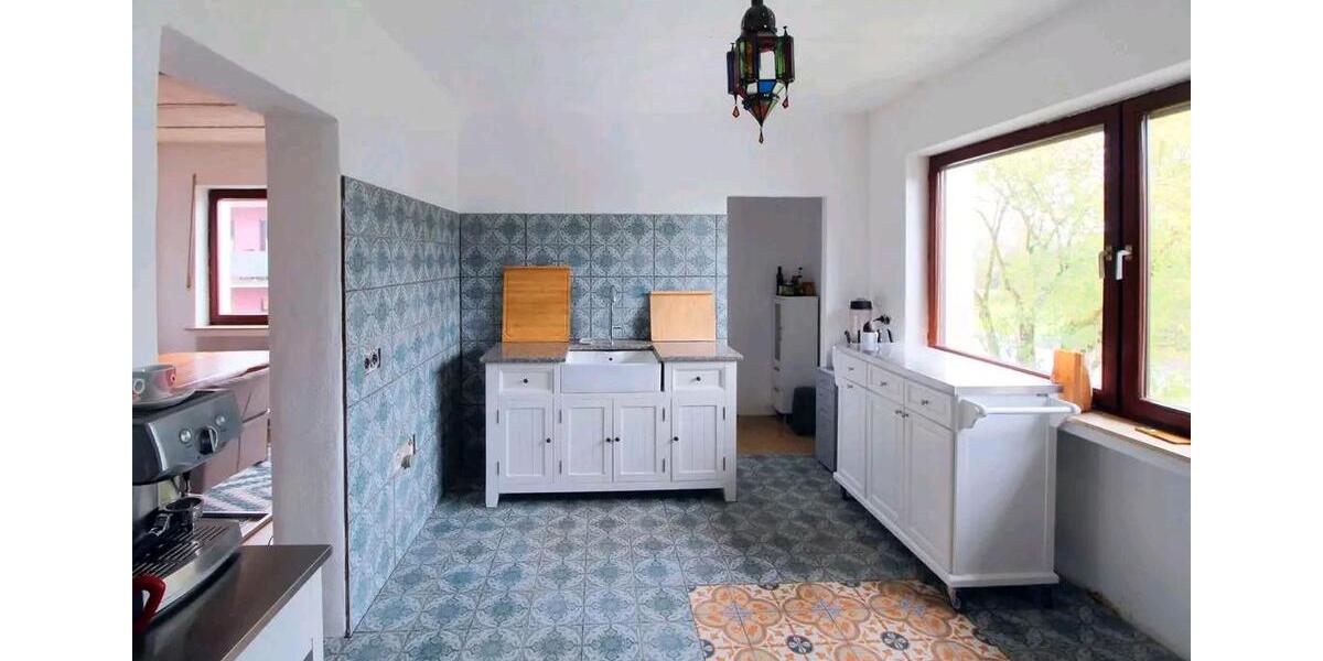 Einfamilienhaus Windeck - 15 Zimmer, 370 m&sup2;, 350.000&euro; | Angebot:26007677