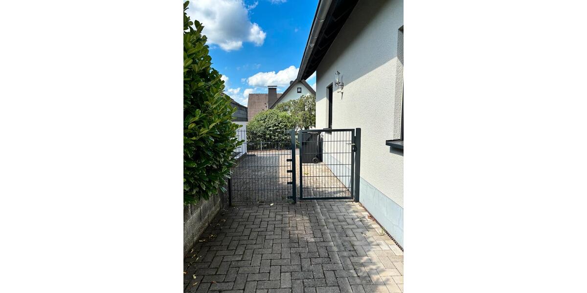 Einfamilienhaus Nümbrecht - 4 Zimmer, 107 m&sup2;, 1.700&euro; | Angebot:27614939