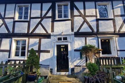 Haus Engelskirchen - 5 Zimmer, 20 m&sup2;, 350.000&euro; | Angebot:27096794