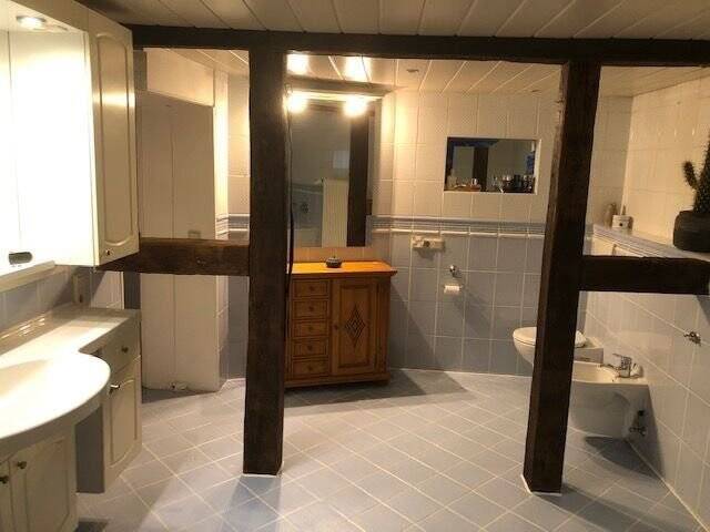 Einfamilienhaus Gummersbach Rospe - 1 Zimmer, 202 m&sup2;, 350.000&euro; | Angebot:25666264