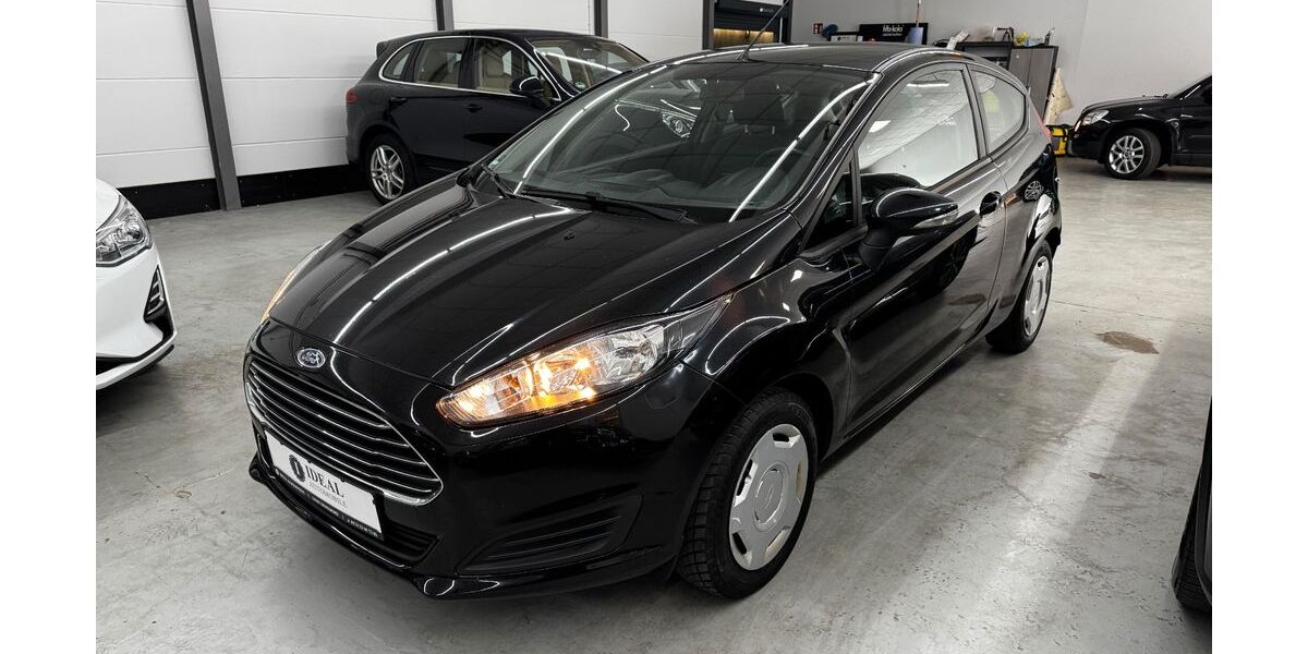 Ford Fiesta 220.000 km 2.780 &euro; Much 53804