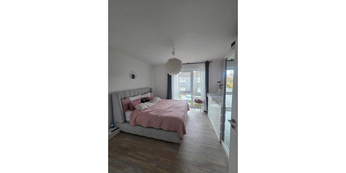Etagenwohnung Waldbröl - 2 Zimmer, 75 m&sup2;, 1.090&euro; | Angebot:25960242