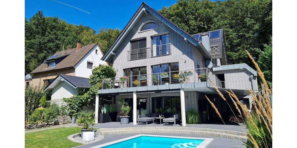 Einfamilienhaus Much / Niederheimbach Niederheimbach - 6 Zimmer, 224 m&sup2;, 1.100.000&euro; | Angebot:25742524