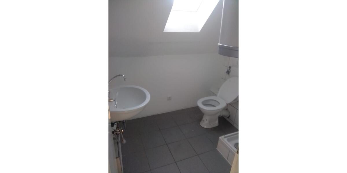 Dachgeschoßwohnung Lüdenscheid - 2 Zimmer, 46 m&sup2;, 270&euro; | Angebot:26548234