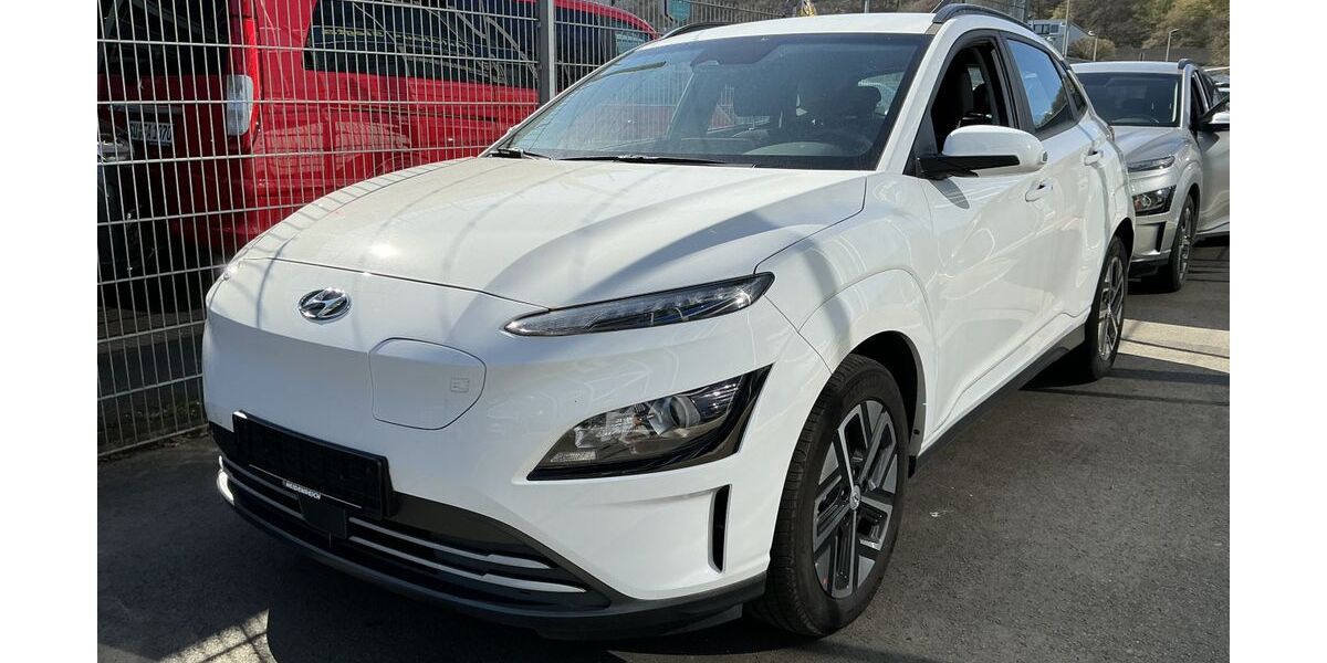Hyundai KONA 22.585 km 17.000 &euro; Eitorf 53783