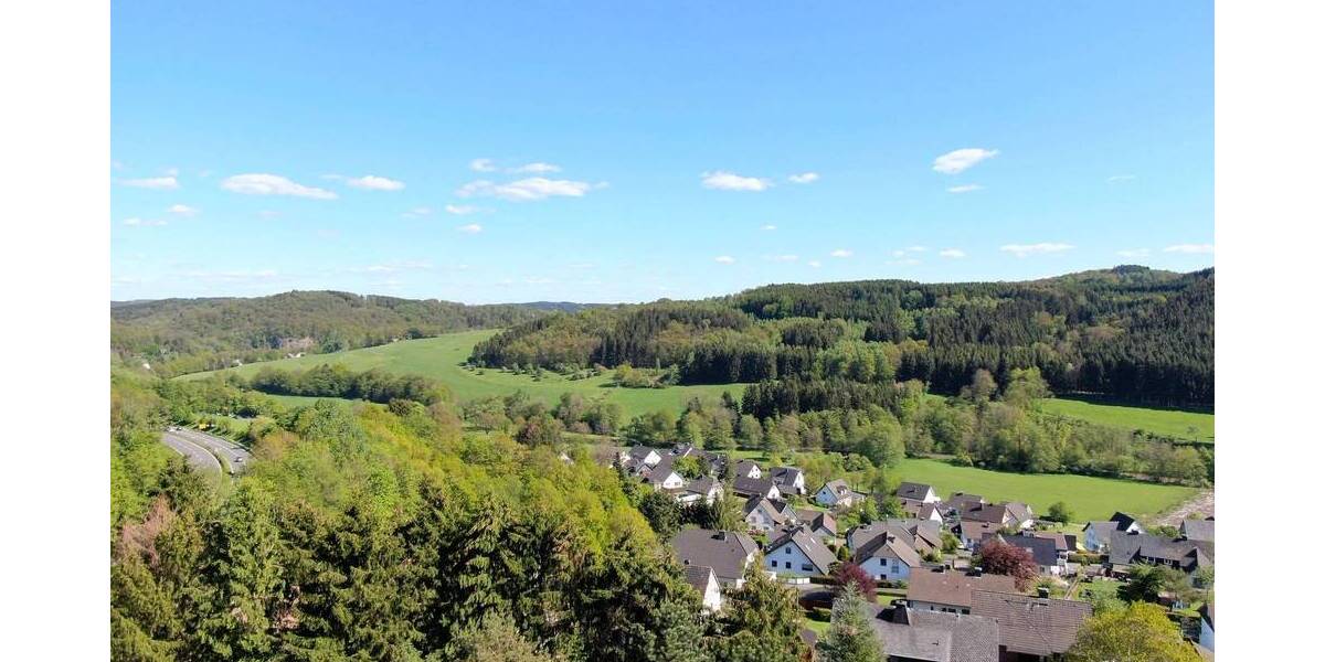 Bungalow Wiehl Bielstein - 4 Zimmer, 105 m&sup2;, 450.774&euro; | Angebot:25666268