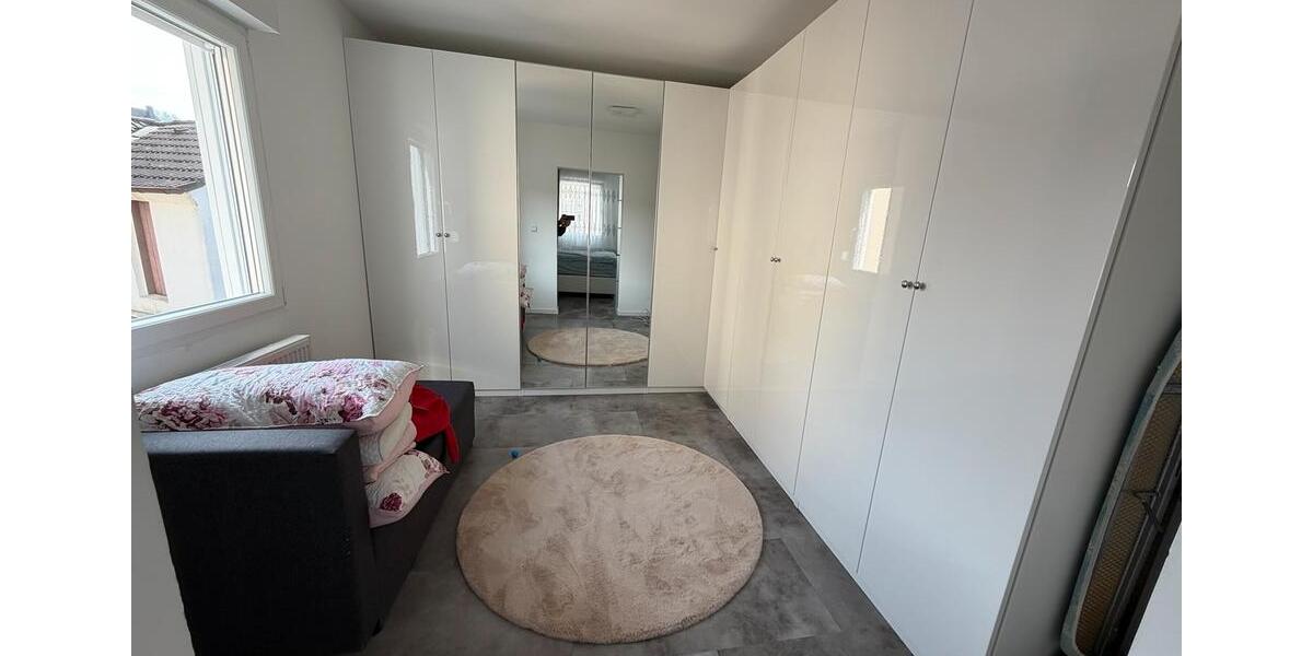 Einfamilienhaus Gummersbach Berstig Süd - 7 Zimmer, 140 m&sup2;, 349.000&euro; | Angebot:27014735