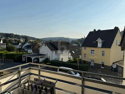 WOHNLICH, HELL UND GUT GESCHNITTEN - Etagenwohnung Olpe | Angebot:27321423