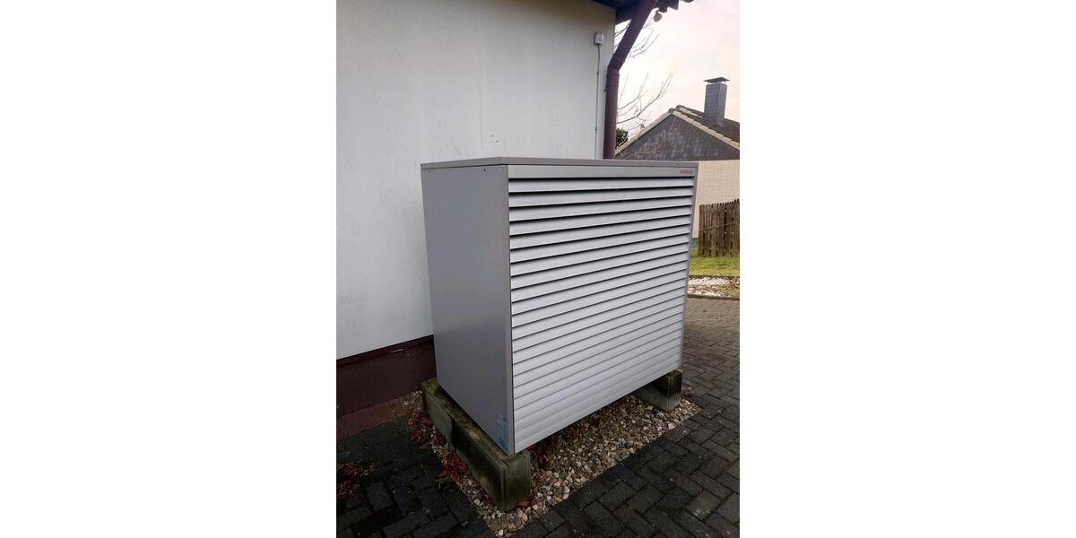 Mehrfamilienhaus, Wohnhaus Reichshof - 6 Zimmer, 200 m&sup2;, 330.000&euro; | Angebot:25161756