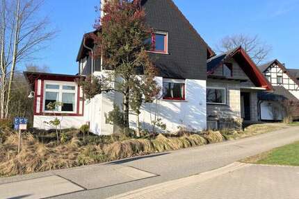 Haus Meinerzhagen - 7 Zimmer, 179 m&sup2;, 219.000&euro; | Angebot:26084672