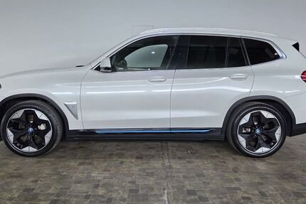 BMW iX3 234.000 km 24.490 &euro; Nümbrecht 51588