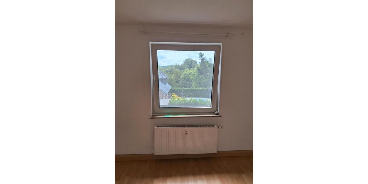 Etagenwohnung Kürten - 4 Zimmer, 100 m&sup2;, 1.190&euro; | Angebot:27568915