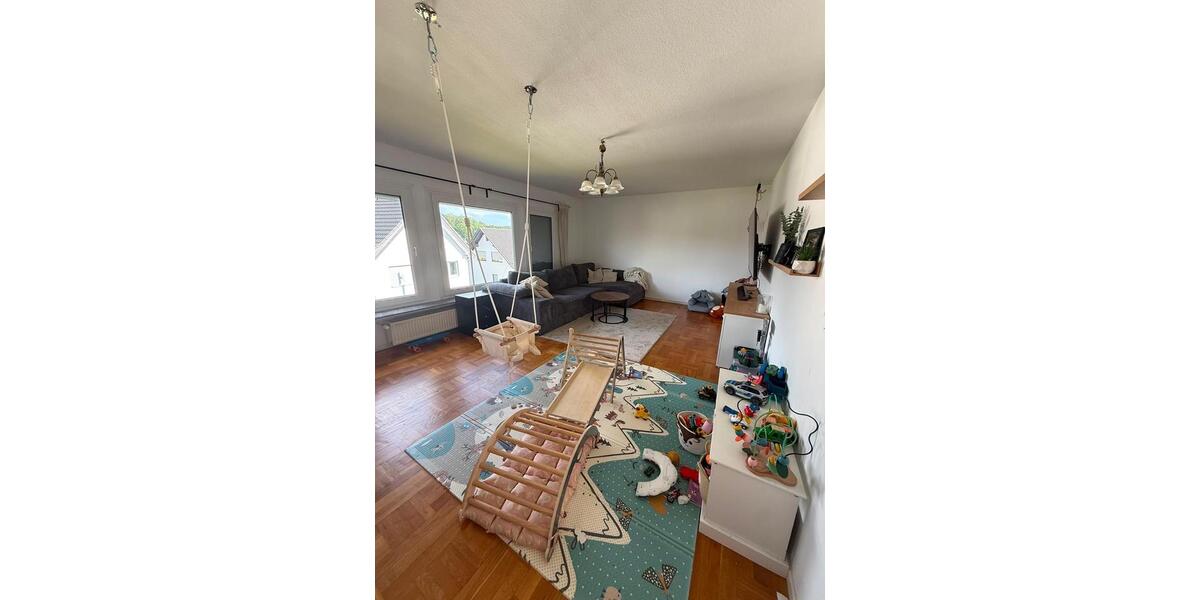 Etagenwohnung Nümbrecht - 3 Zimmer, 93 m&sup2;, 1.000&euro; | Angebot:27583782