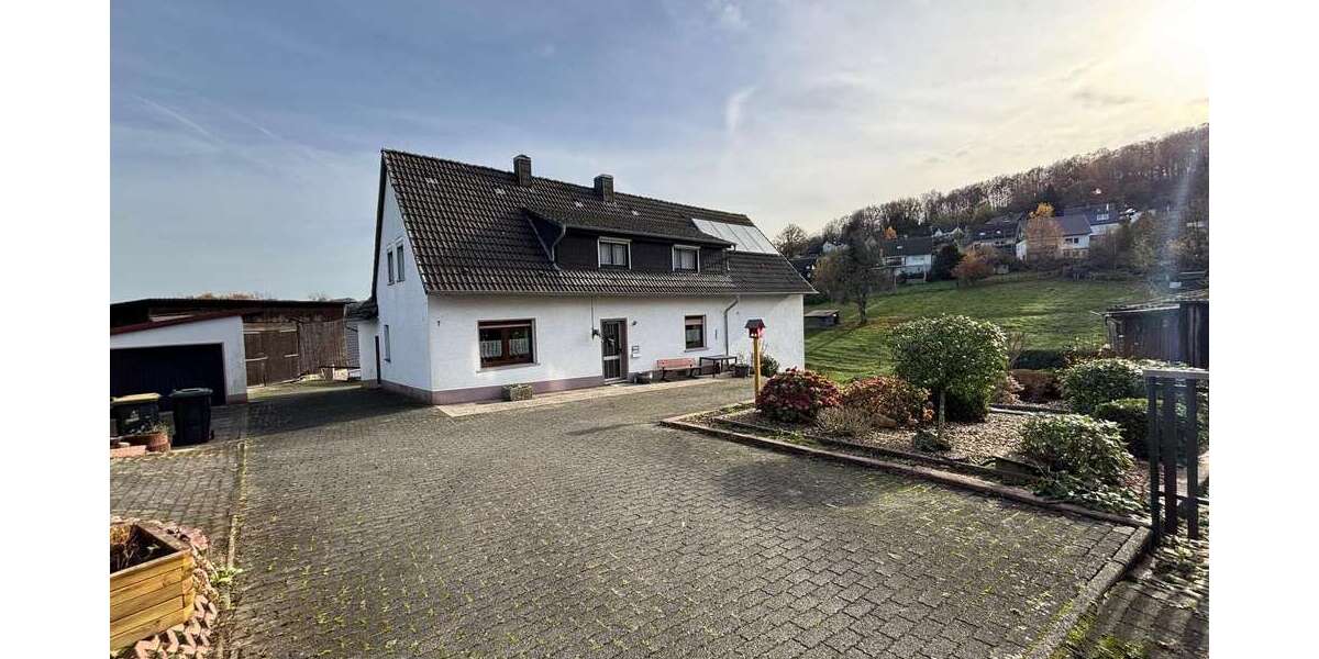 Einfamilienhaus Lindlar - 15 Zimmer, 208 m&sup2;, 495.000&euro; | Angebot:26956012