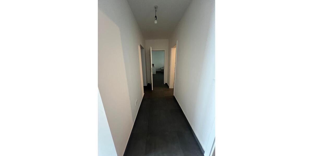 Erdgeschoßwohnung Eitorf - 2 Zimmer, 80 m&sup2;, 1.000&euro; | Angebot:27583403
