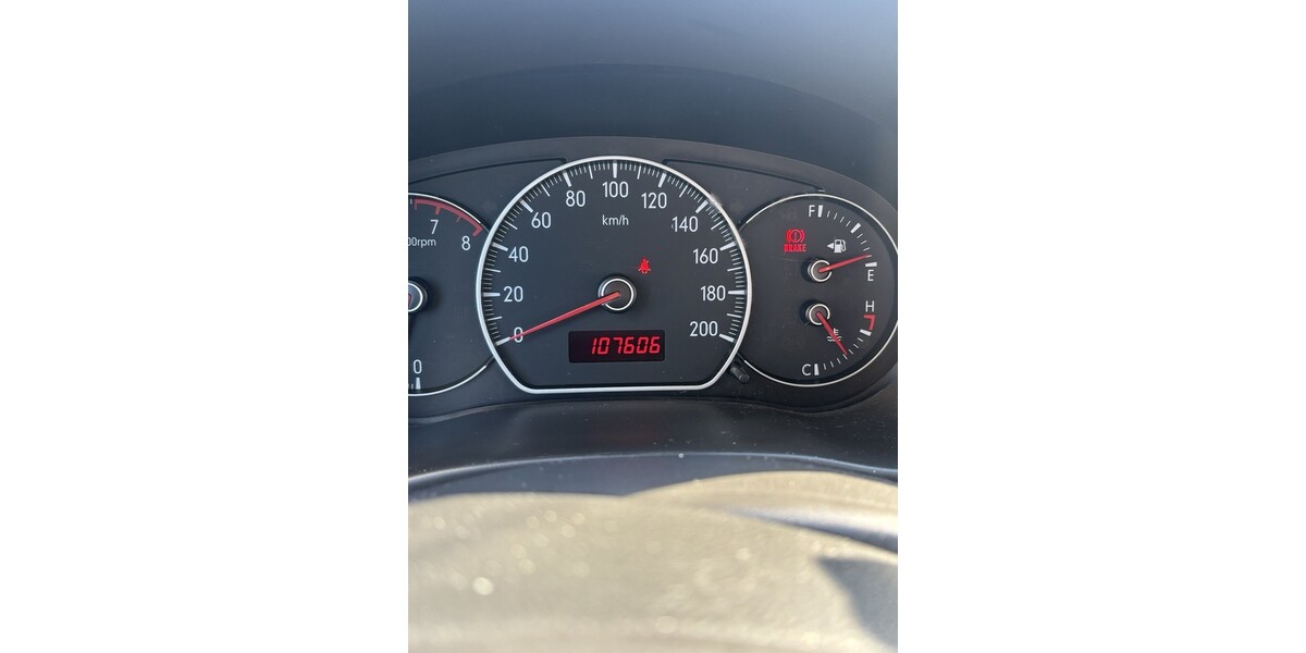 Suzuki SX4 110.000 km 3.000 &euro; wiehl 51674