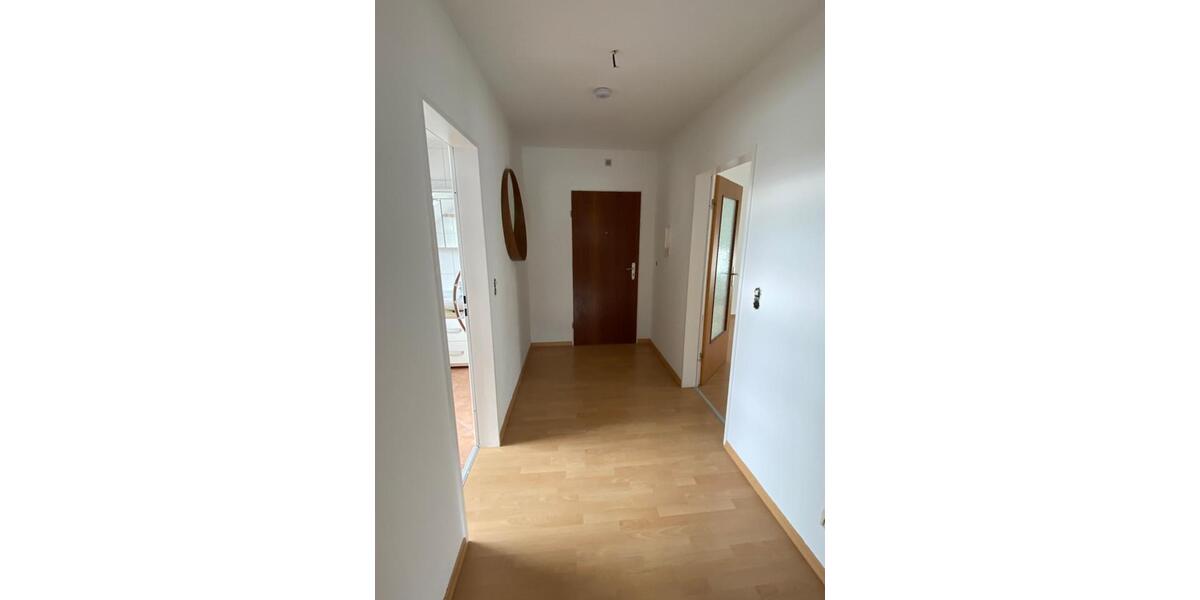 Dachgeschoßwohnung Plettenberg - 2.5 Zimmer, 78 m&sup2;, 546&euro; | Angebot:26446450