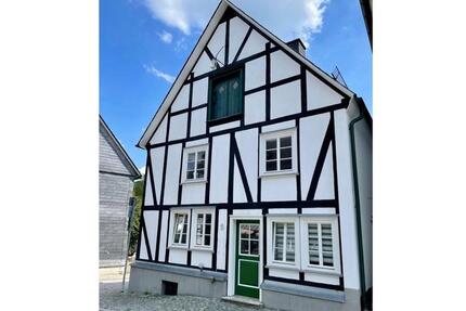 Wohnung Freudenberg - 4.5 Zimmer, 125 m&sup2;, 1.200&euro; | Angebot:25292860