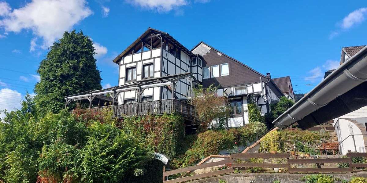 Einfamilienhaus Engelskirchen - 10 Zimmer, 315 m&sup2;, 399.000&euro; | Angebot:24855745