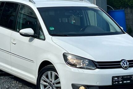 VW Touran 280.500 km 4.790 &euro; Overath bei Köln 51491
