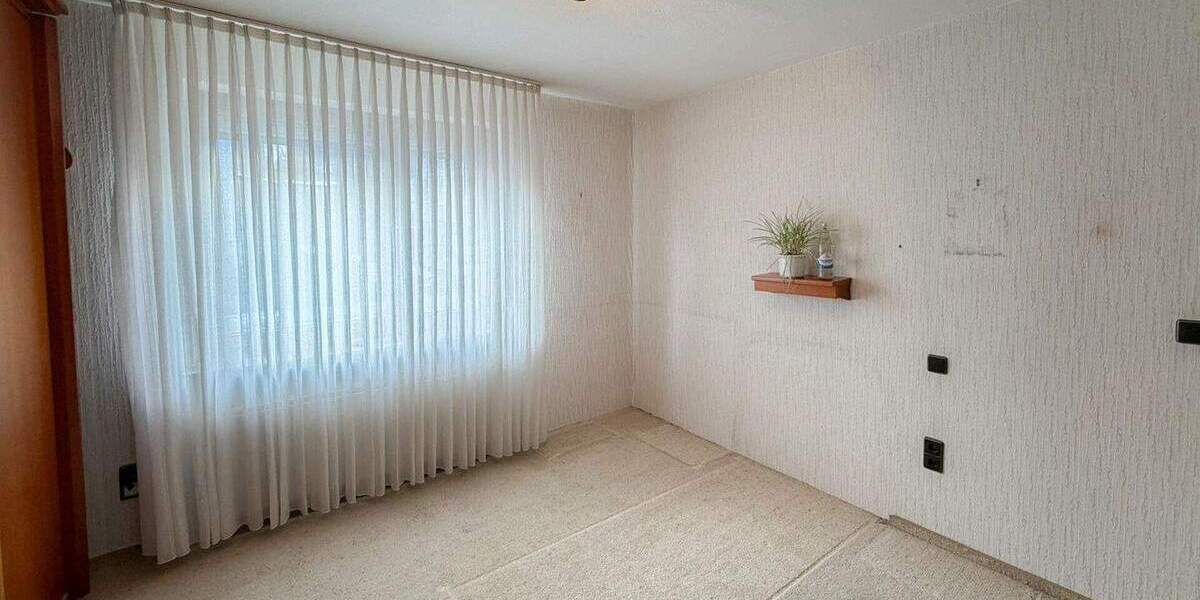 Einfamilienhaus Wissen - 5 Zimmer, 130 m&sup2;, 195.000&euro; | Angebot:25691929