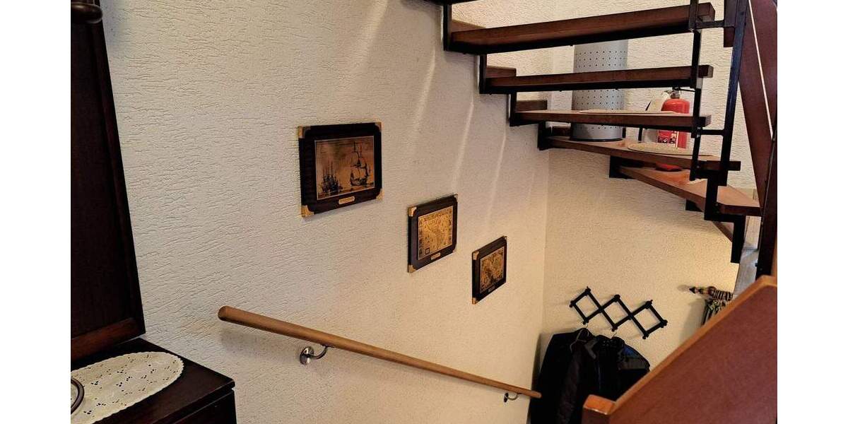 Mehrfamilienhaus, Wohnhaus Kürten Weiden - 5 Zimmer, 119 m&sup2;, 330.000&euro; | Angebot:25699792