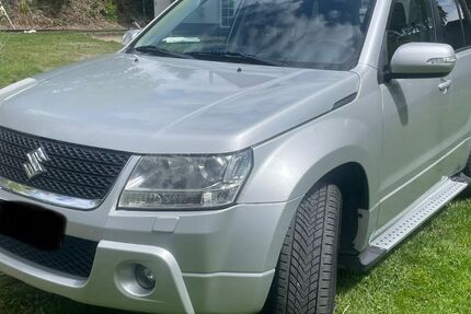 Suzuki Grand Vitara 105.850 km 7.900 &euro; Olpe 57462