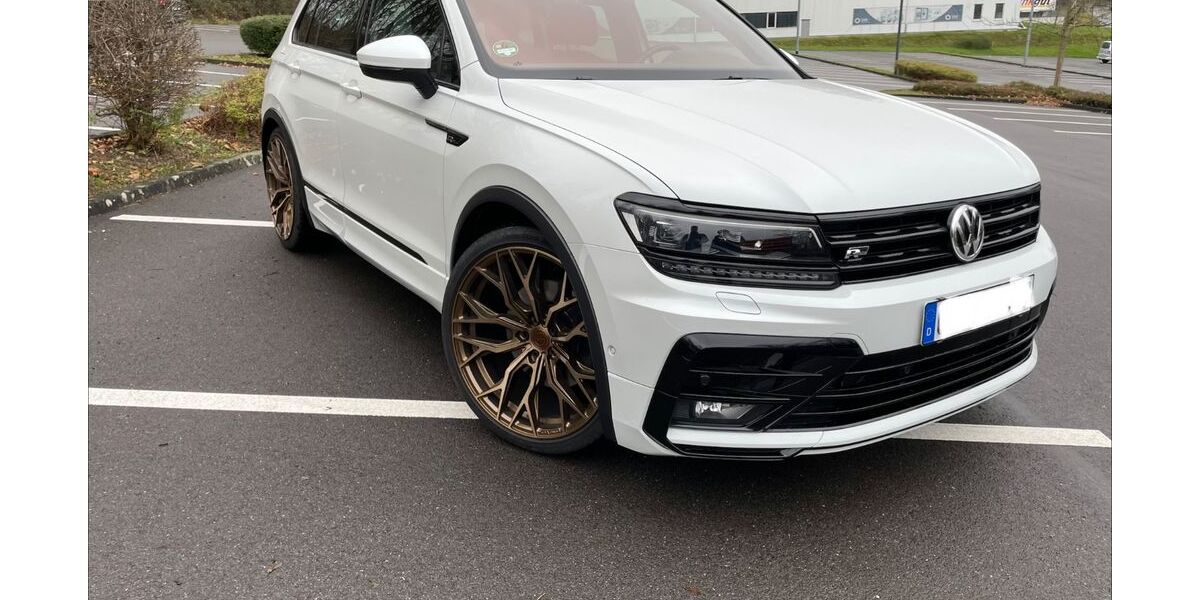 VW Tiguan 132.000 km 29.999 &euro; Hückeswagen 42499