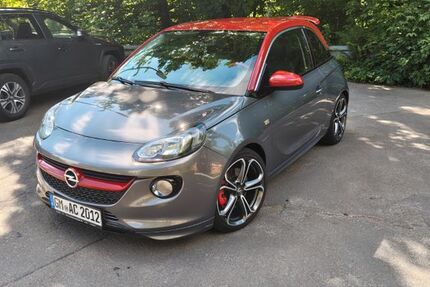 Opel Adam 128.000 km 8.700 &euro; Gummersbach 51645