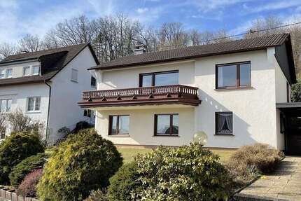 Haus Gummersbach Berstig Süd - 8 Zimmer, 146 m&sup2;, 545.000&euro; | Angebot:26100133