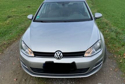 VW Golf 156.000 km 12.250 &euro; Wenden 57482