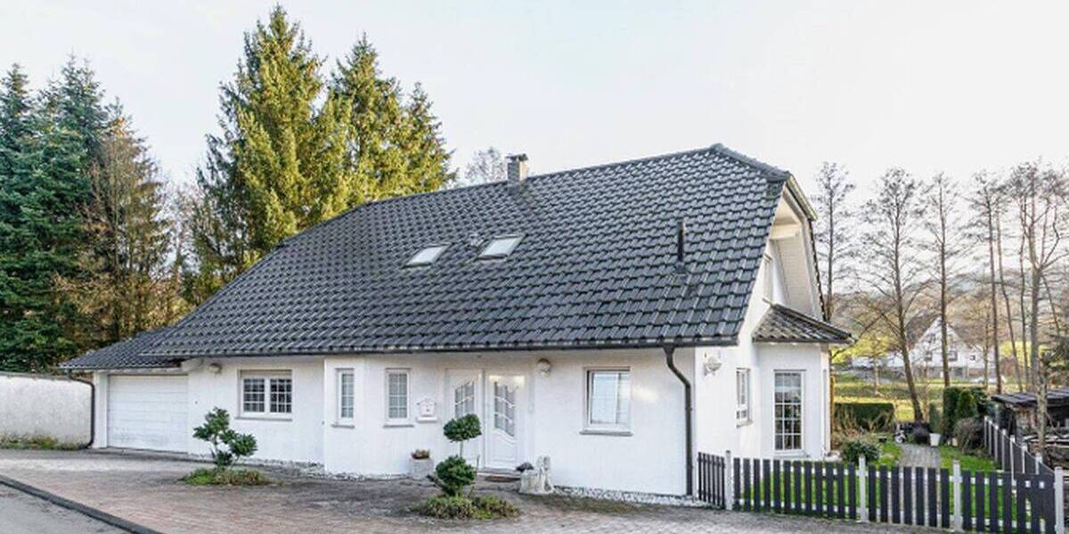 Einfamilienhaus Nordrhein-Westfalen - Waldbröl Rossenbach - 7 Zimmer, 187 m&sup2;, 530.000&euro; | Angebot:26064728