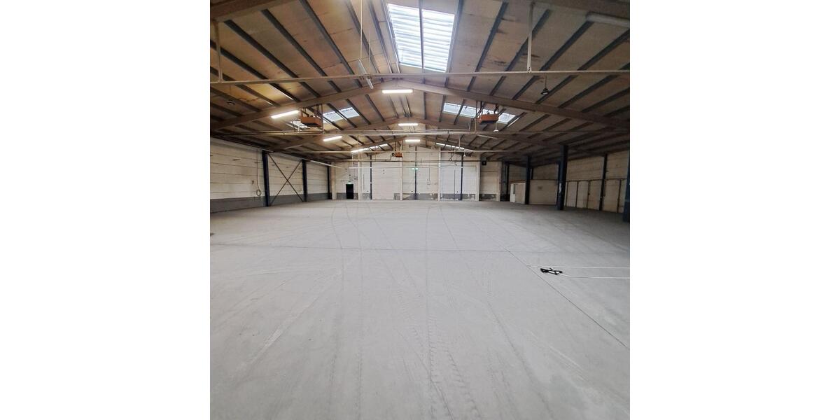 Gewerbeobjekt Gummersbach Berstig Süd - 5&euro; | Angebot:24382601