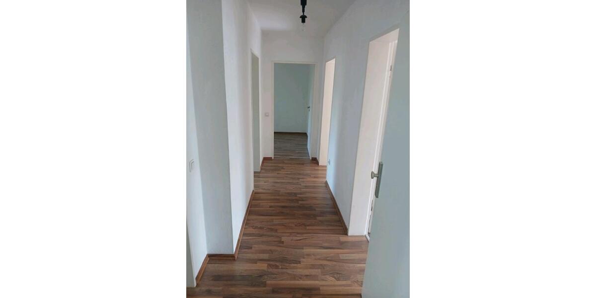 Etagenwohnung Waldbröl - 3 Zimmer, 63 m&sup2;, 135.000&euro; | Angebot:27459329