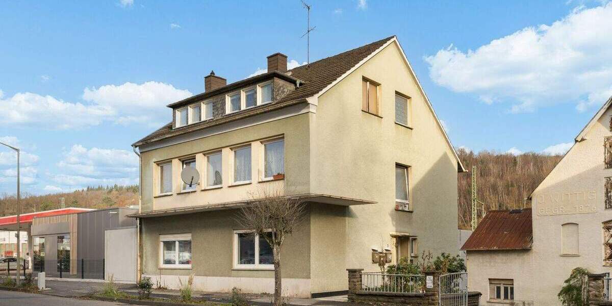 Mehrfamilienhaus, Wohnhaus Wissen - 9 Zimmer, 240 m&sup2;, 325.000&euro; | Angebot:25687008