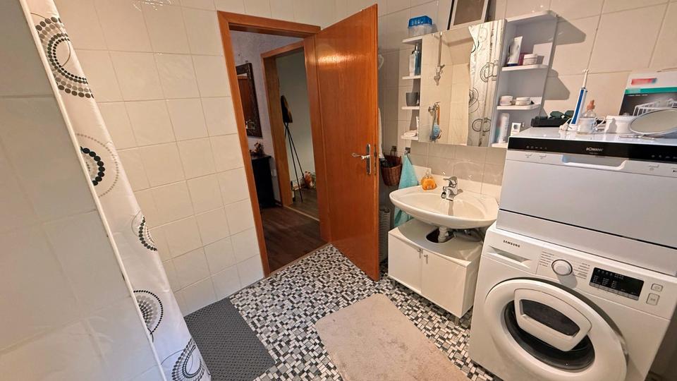 Einfamilienhaus Reichshof - 5 Zimmer, 140 m&sup2;, 1.200&euro; | Angebot:27614976