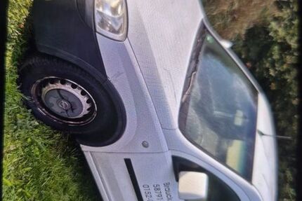 Opel Combo 143.000 km 2.100 &euro; Lüdenscheid 58511