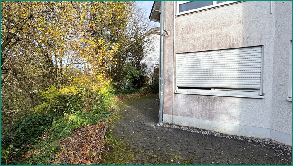 EINFAMILIENHAUS MIT EINLIEGERWOHNUNG UND GARAGE IN SCHÖNER WOHNLAGE VON RADEVORMWALD - Einfamilienhaus Radevormwald | Angebot:26560835