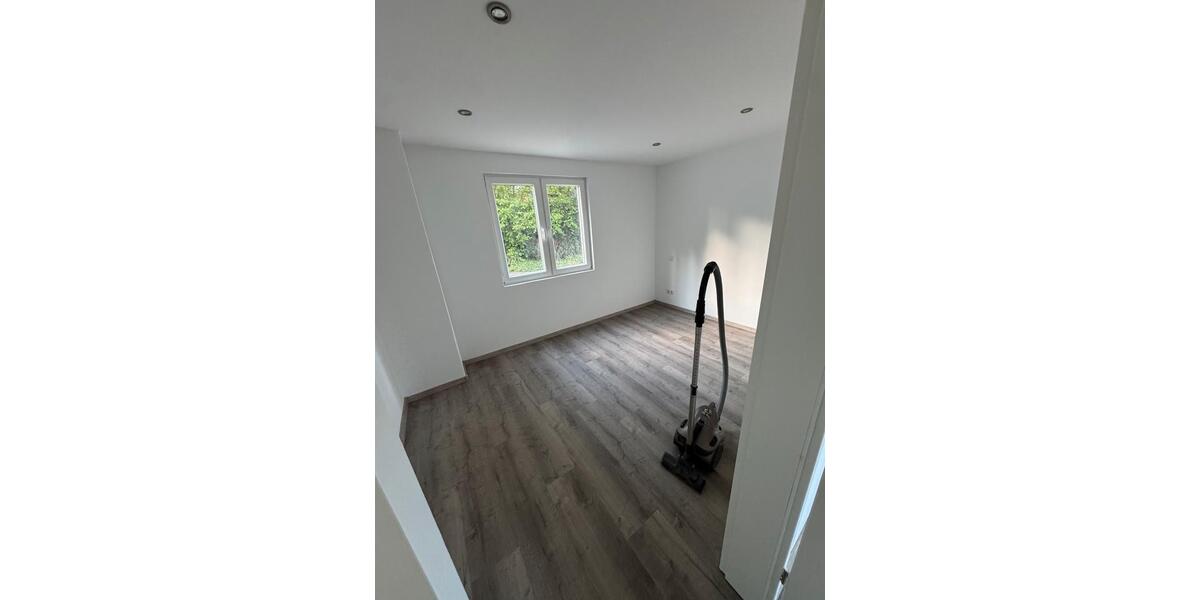 Erdgeschoßwohnung Morsbach - 1 Zimmer, 30 m&sup2;, 400&euro; | Angebot:26639515