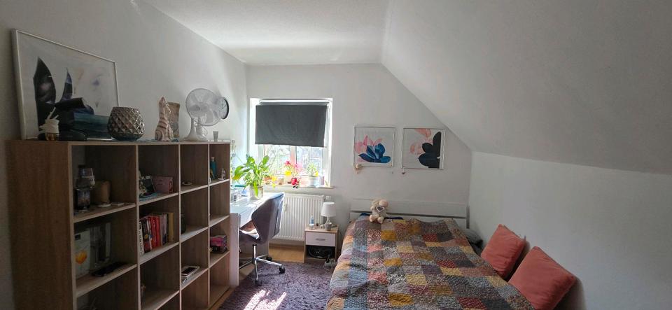 Dachgeschoßwohnung Lüdenscheid Othlinghausen - 2.5 Zimmer, 49 m&sup2;, 350&euro; | Angebot:25867891
